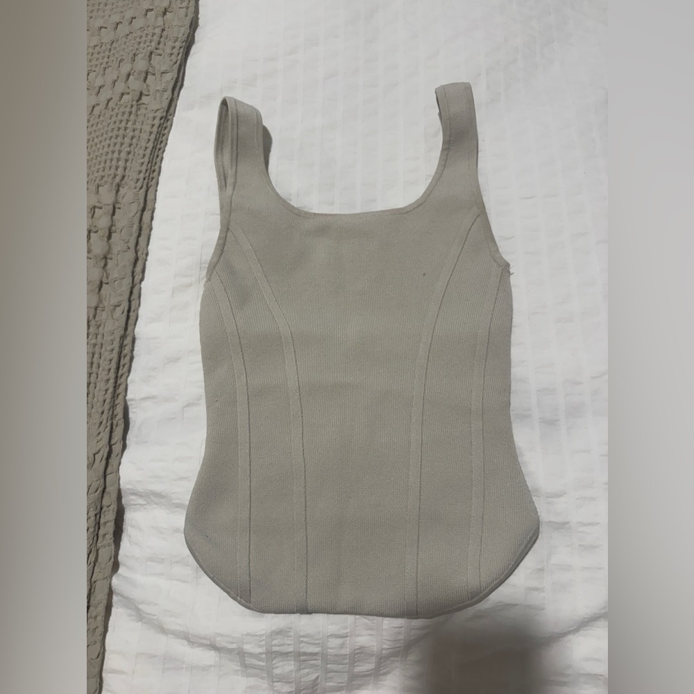 Aritzia XXS Beige Top